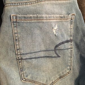 American Eagle Size 2 super high rise jeggings